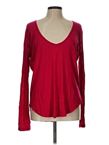 Novara Long Sleeve T-Shirt (view 1)