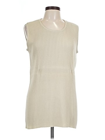 Apart Sleeveless Top (view 1)