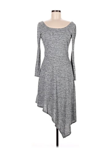 Alice + Olivia Casual Dress (view 1)