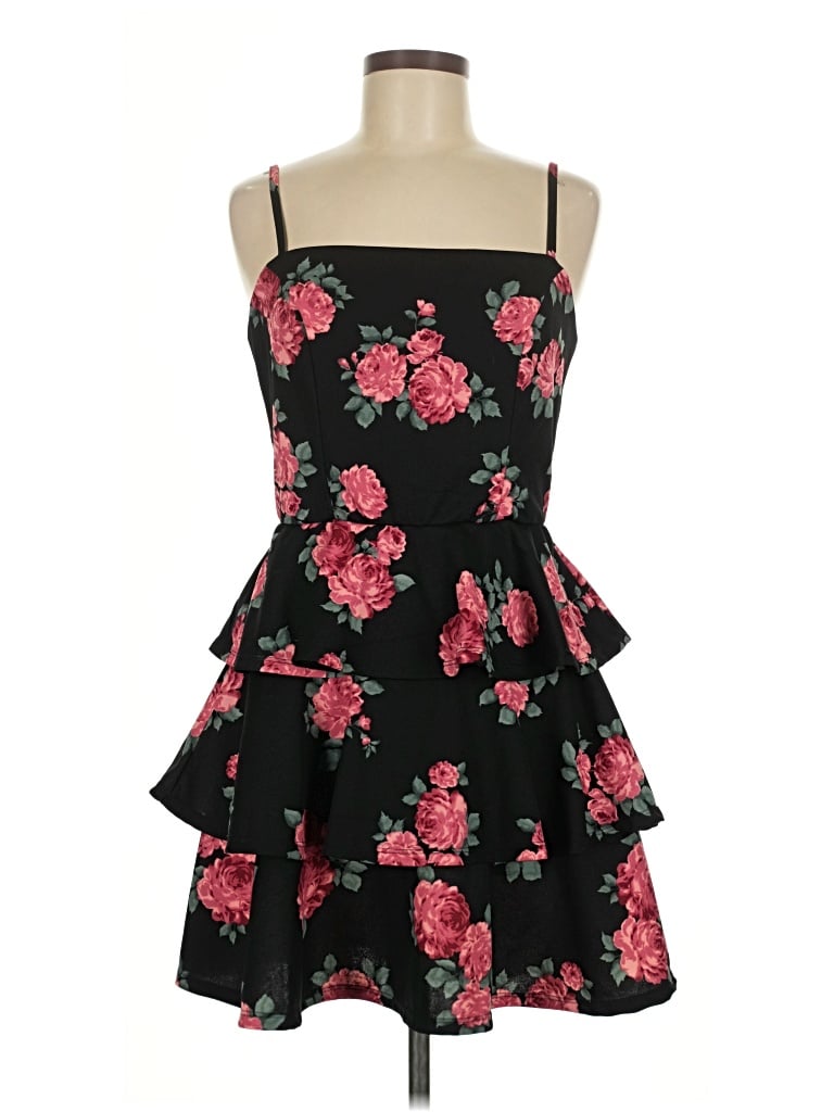 Pre-owned Trixxi Cocktail Dress In Black