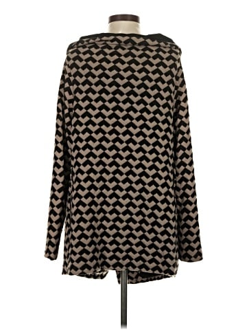 XXI Poncho (view 2)