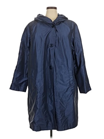 Portrait Raincoat (view 1)