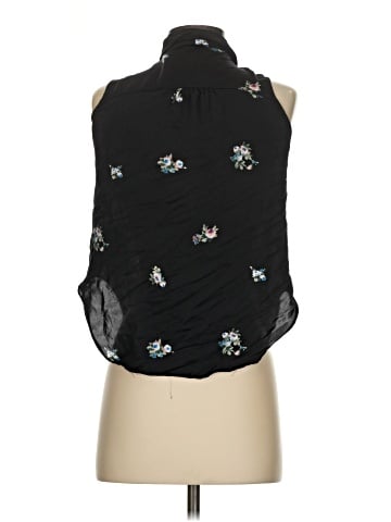 Attention Sleeveless Blouse (view 2)