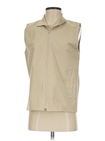 Evelyn & Arthur Vest (view 1)