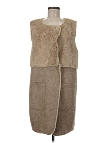 Hei Hei Faux Fur Vest (view 1)