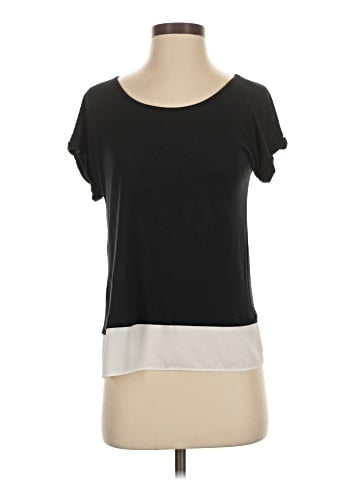The Limited Outlet Short Sleeve Top (view 1)