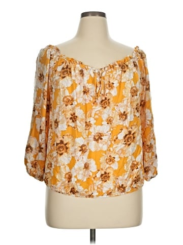 Maurices 3/4 Sleeve Blouse (view 1)