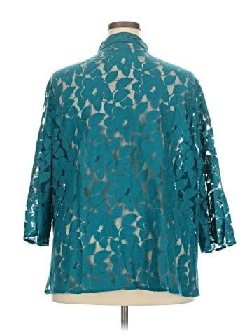 Draper's & Damon's 3/4 Sleeve Blouse (view 2)