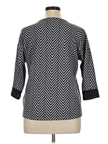 Vintage Rose 3/4 Sleeve Top (view 2)