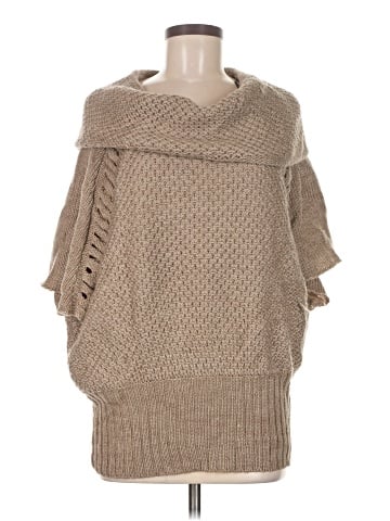 Dex Poncho (view 1)