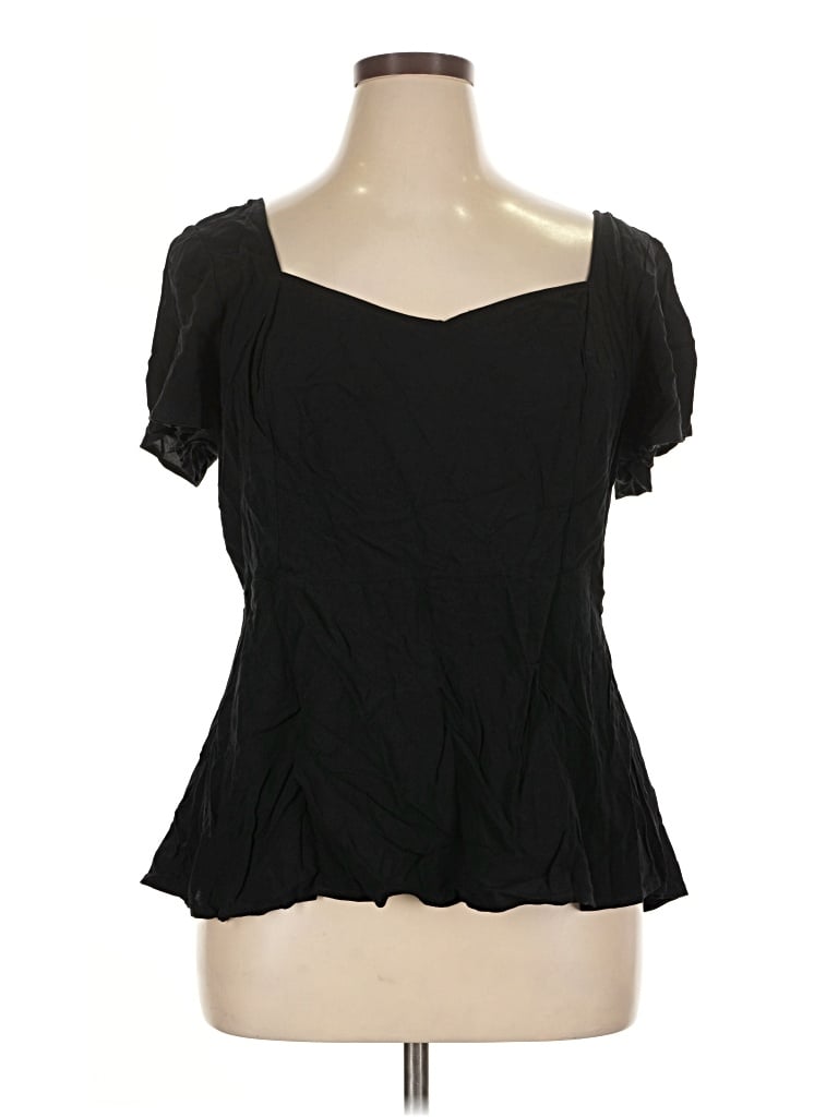 Torrid Short Sleeve Blouse In Black