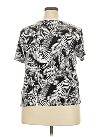 Signature Short Sleeve Top (view 2)