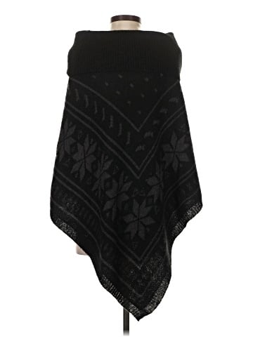Romeo & Juliet Couture Poncho (view 2)