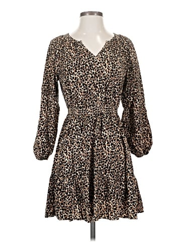 Old Navy Casual Dress (view 1)
