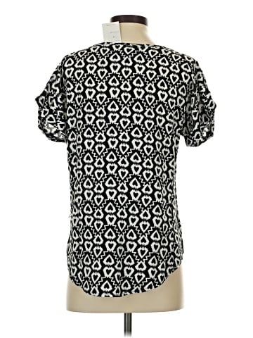 Raindrops by Papillon Short Sleeve Top (view 2)