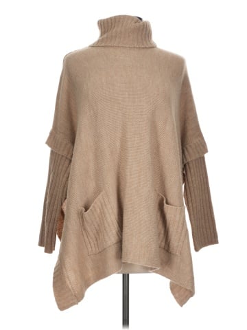 Alison Andrews Poncho (view 1)