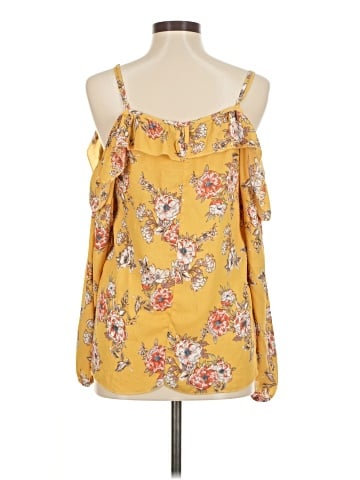 Apostrophe 3/4 Sleeve Blouse (view 2)