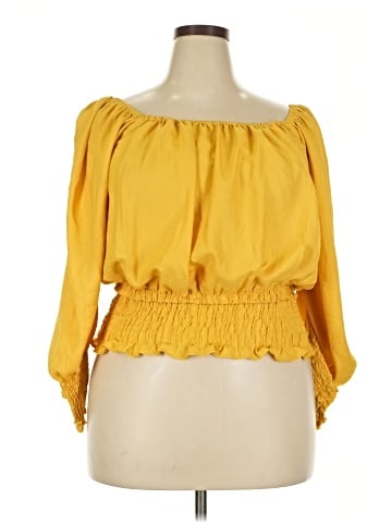 Rouge 3/4 Sleeve Blouse (view 1)