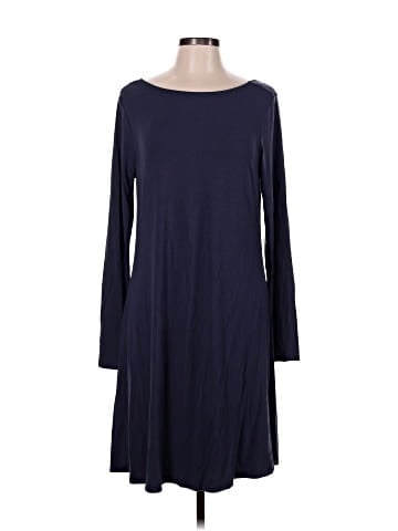 Old Navy Casual Dress (view 1)