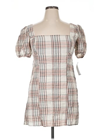 Eyeshadow Casual Dress (view 1)