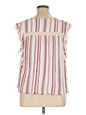 True Craft Sleeveless Blouse (view 2)