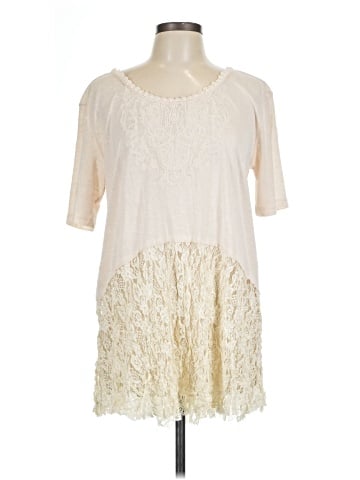 Antoinette Short Sleeve T-Shirt (view 1)
