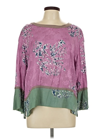 Assorted Brands 3/4 Sleeve Top (view 1)