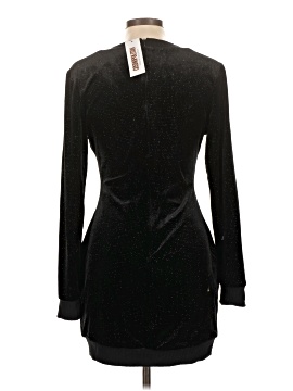 open lace back dress Amazon.com: COSMOPOLITAN x Dress the Population Women's Trista Sleeveless  Fit & Flare Short Party Dress, Black, XS : Clothing, Shoes & Jewelry