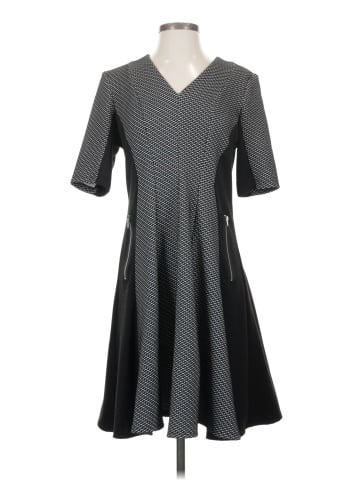 Liz Claiborne Casual Dress (view 1)