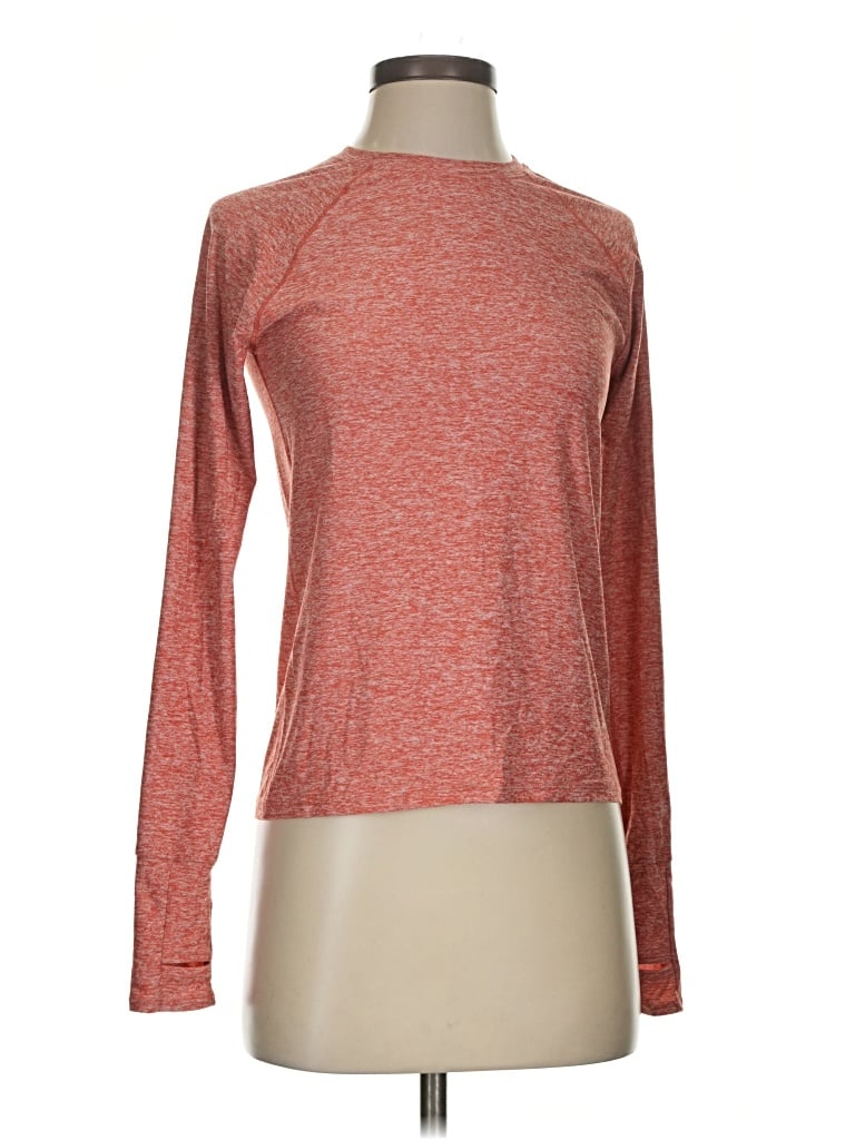 Pre-owned Oiselle Long Sleeve T-shirt In Red