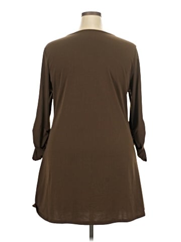 Lily by Firmiana Casual Dress (view 2)