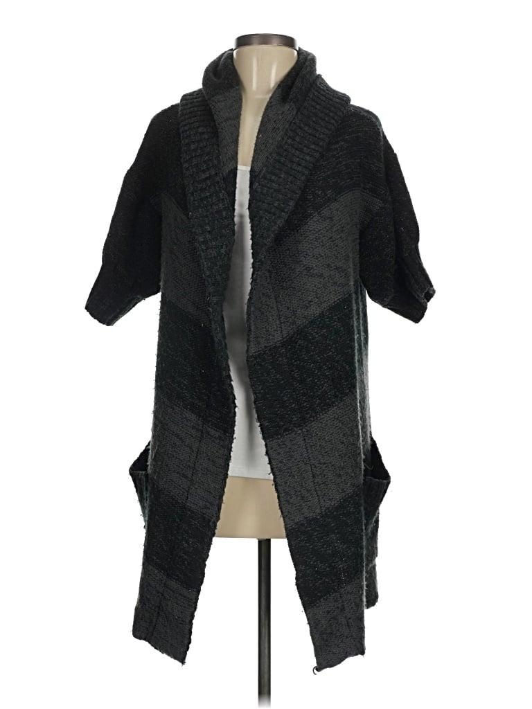 Pre-owned Forever 21 Cardigan Sweater In Black
