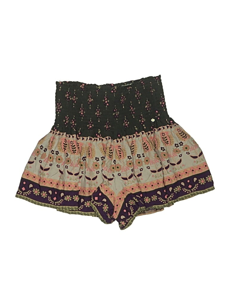 Pre-owned Natural Life Shorts In Brown