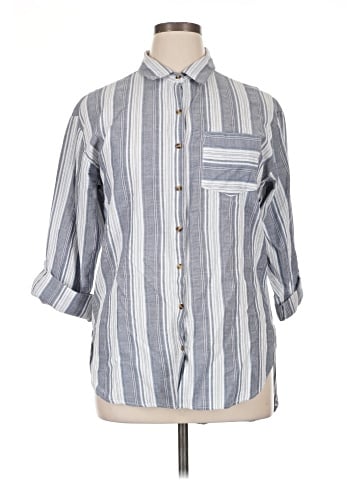 Eden & Olivia 3/4 Sleeve Button-Down Shirt (view 1)