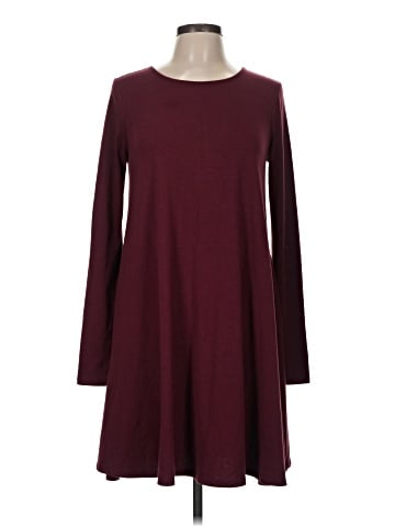 Old Navy Casual Dress (view 1)