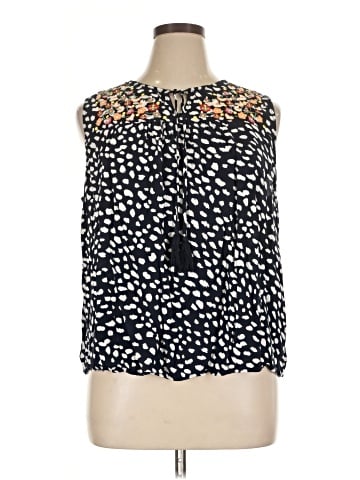 Hailey & Co. Tank Top (view 1)