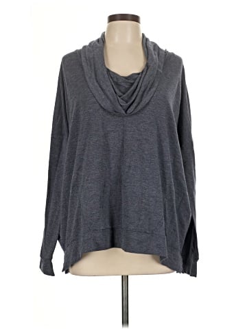 Olivia Sky Long Sleeve Top (view 1)