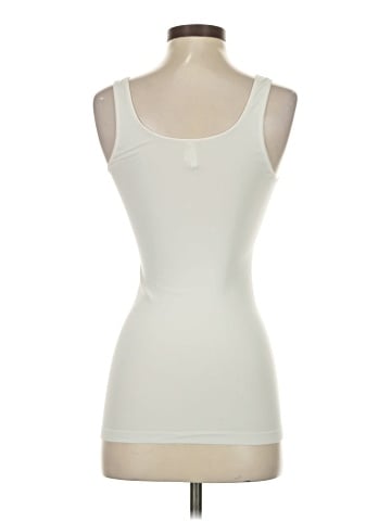 Babaton Sleeveless T-Shirt (view 2)