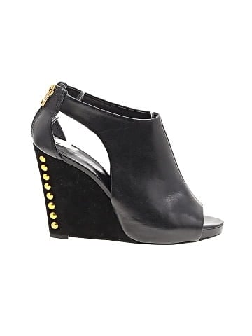 Pour La Victoire Wedges (view 1)