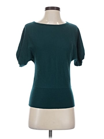 Outback Red Short Sleeve Top (view 1)