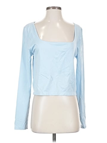 Arula Long Sleeve T-Shirt (view 1)