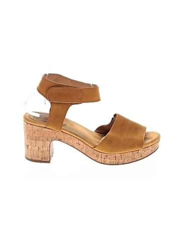 Crown Vintage Heels (view 1)