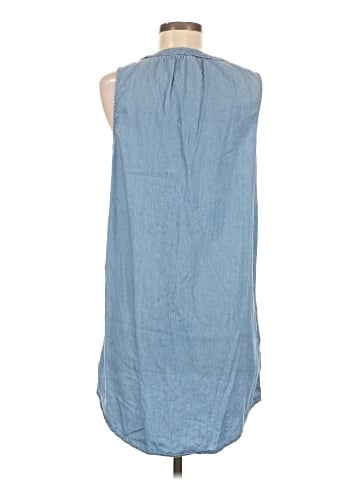 Old Navy Casual Dress (view 2)