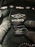 Umbro Solid Black Zip Up Hoodie Size 8 - 10 - photo 3