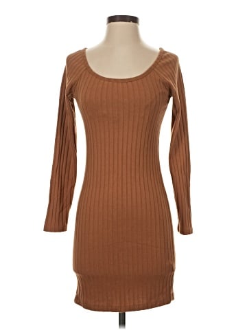 Old Navy Casual Dress (view 1)