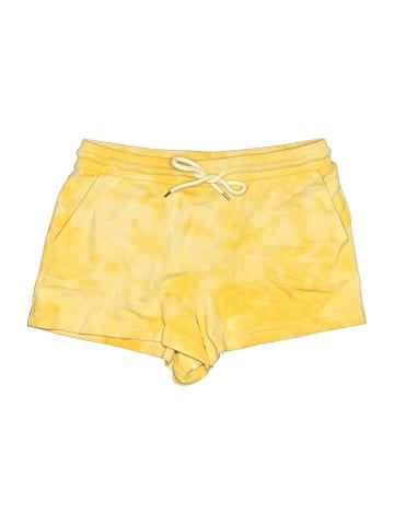 Gap Shorts (view 1)