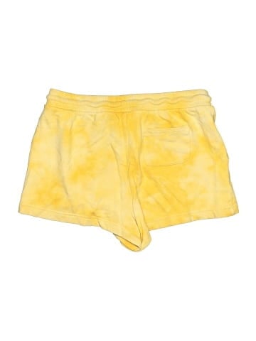 Gap Shorts (view 2)