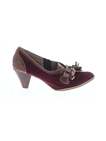 Latigo Heels (view 1)