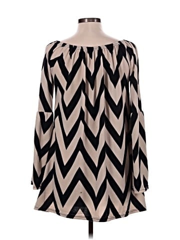 Win Win Casual Dress (view 2)