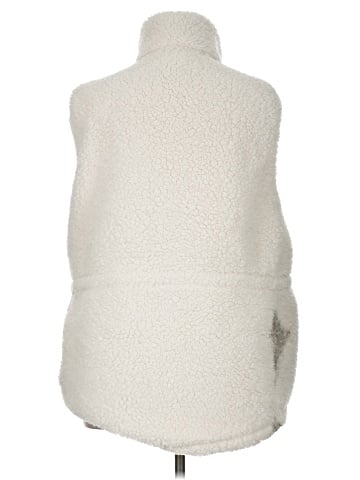 Lou & Grey Faux Fur Vest (view 2)
